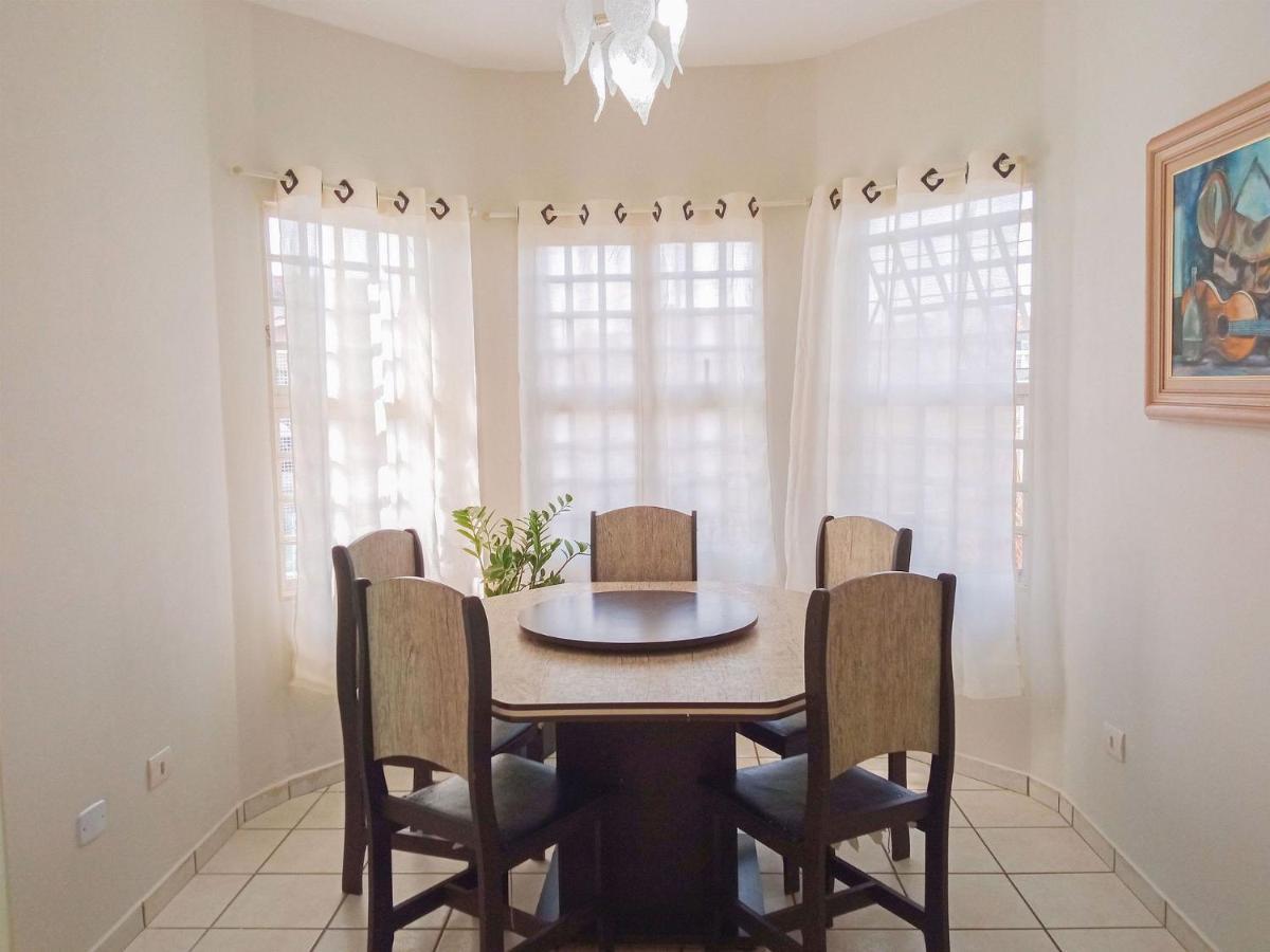 לונדרינה Casa Azul Antares 3 Quartos - Pet Friendly מראה חיצוני תמונה